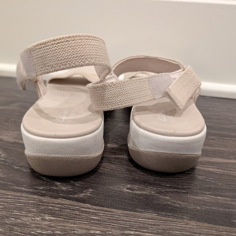 Clarks Cloudsteppers Arla Stroll Women's Sandals in Beige Combination - Picture 5 of 8